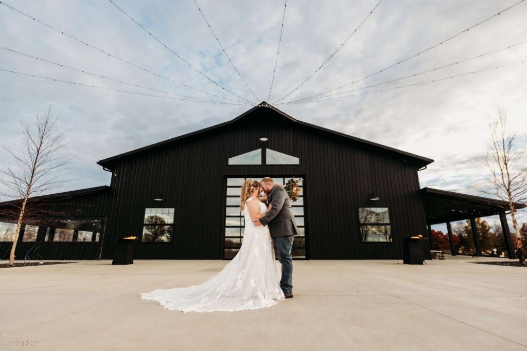 Wedding packages Ohio | The Grange Hall