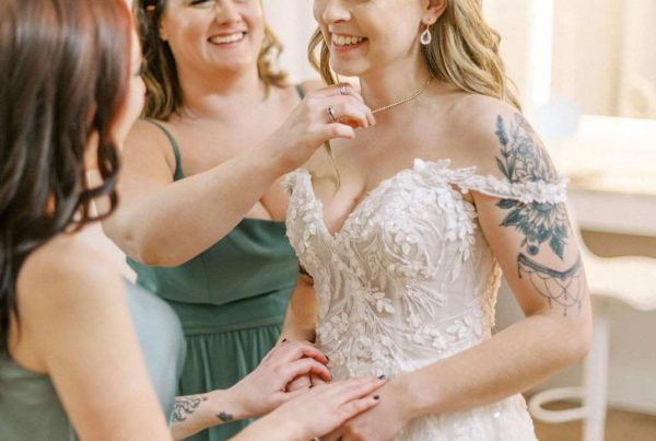 Wedding bridal moments Richwood | The Grange Hall
